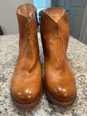 NEW Bed Stu Xena ankle boot in rustic tan leather.